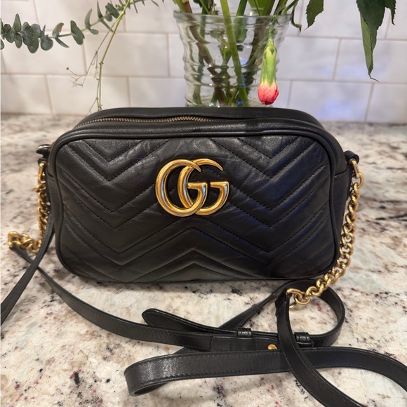 Gucci Black Quilted Leather GG Chain Crossbody Bag - Picture 2 of 15